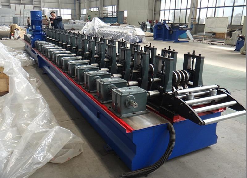 光伏支架設(shè)備的材料選擇與比較 光伏支架設(shè)備的材料選擇與比較